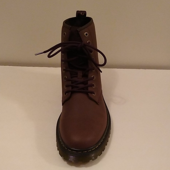 Dr. Martens Men's Awley Brown Leather Lace-Up - Picture 4 of 7